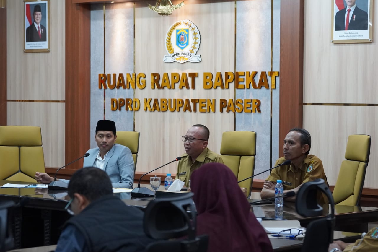 Gabungan Komisi RDP Warga Desa Lomu & PT AIK