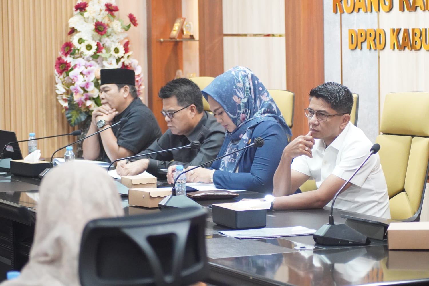 Pansus II DPRD Paser Bahas Raperda Penyelenggaraan Jaringan Utilitas